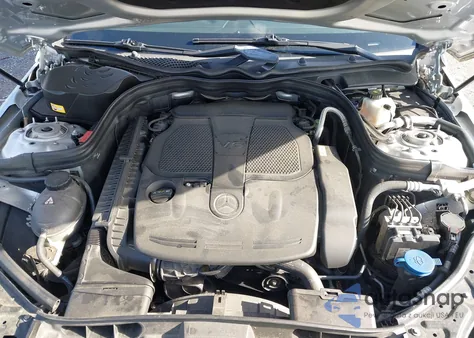 2013 Mercedes-Benz E 350 4Matic из США, поврежденный, VIN WDDHF8JB7DA686267